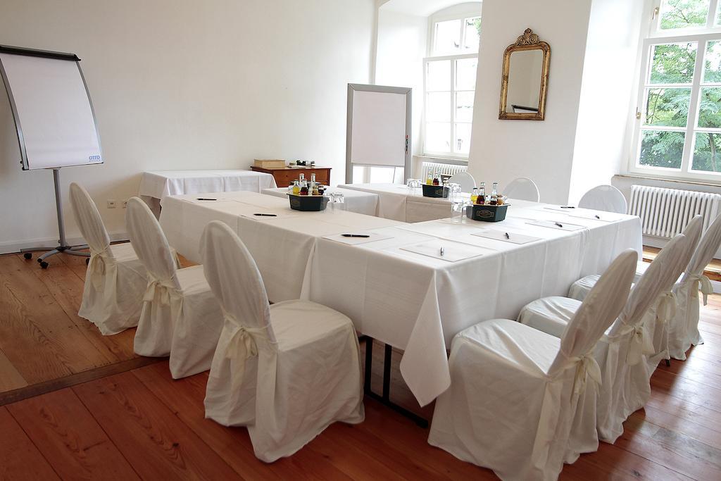 Hotel Schloss Lehen Bad Friedrichshall Extérieur photo